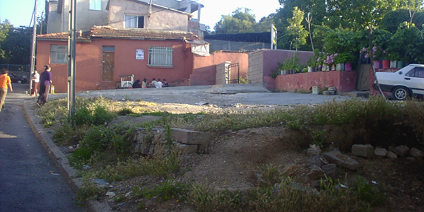 Avcı Bey Camii / Eğrikapı (1530)