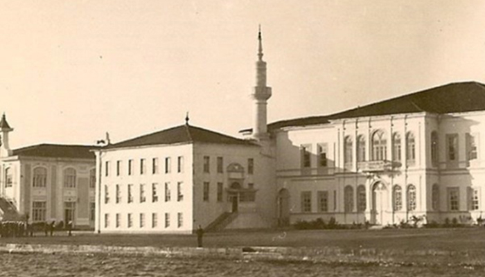 Heybeliada Bahriye Mektebi Camii